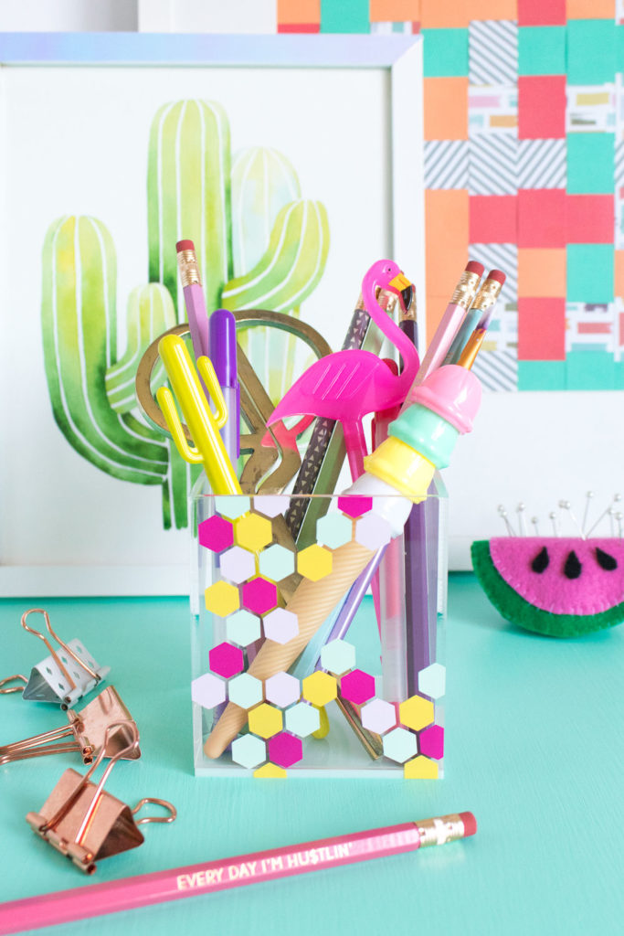 DIY Honeycomb Acrylic Organizer for your Desktop | Club Crafted