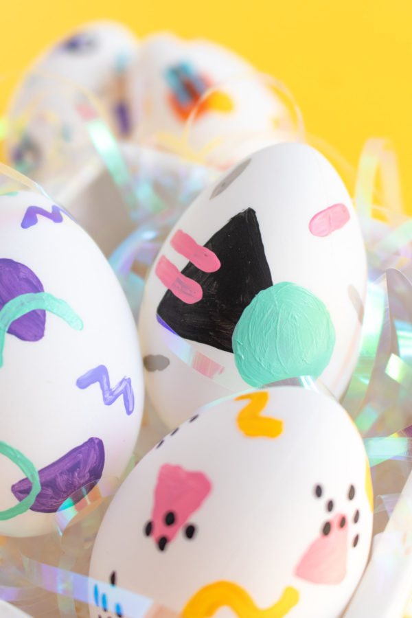 Throwback! DIY 90s Patterned Easter Eggs | Club Crafted