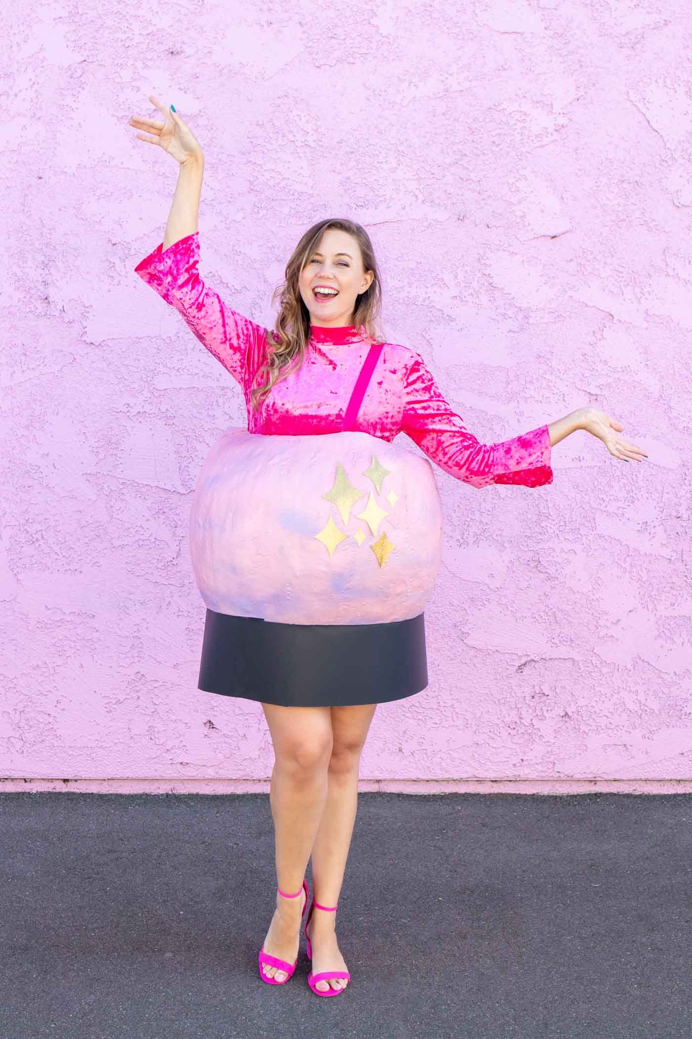 Crystal Ball Costume for Halloween with Paper Mache | Club Crafted